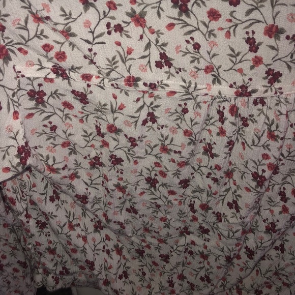 Hollister long sleeve floral top - Picture 4 of 7